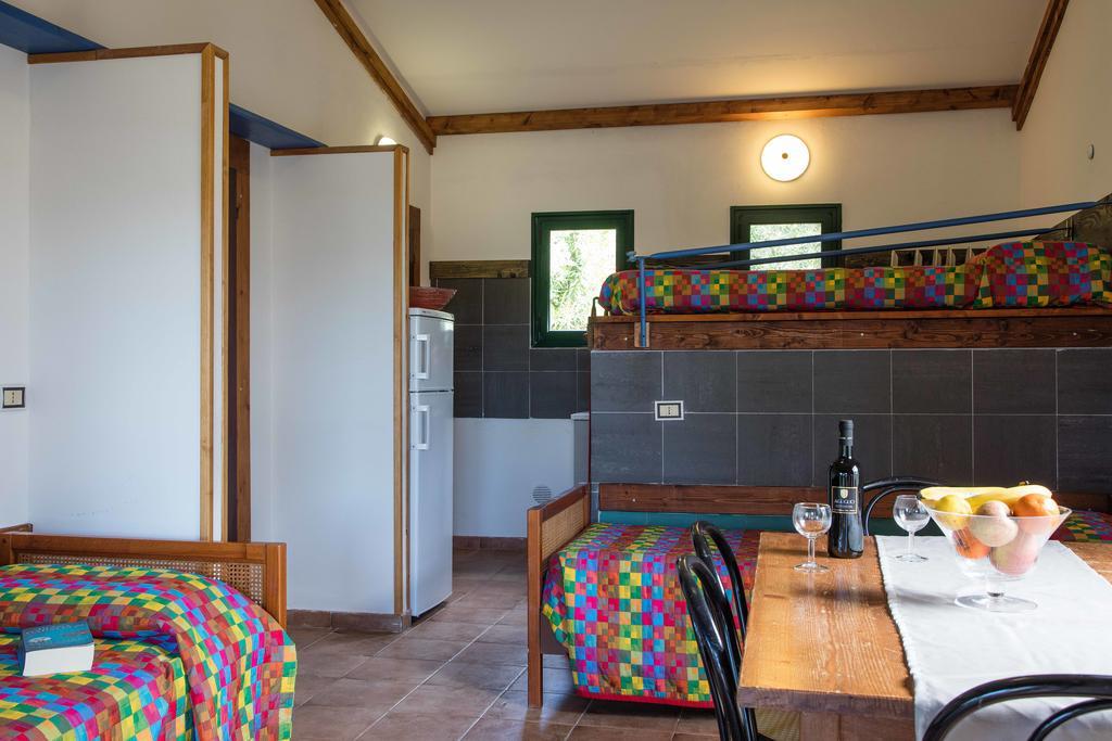 Il Borgo Centro Vacanze 구아르디스탈로 외부 사진