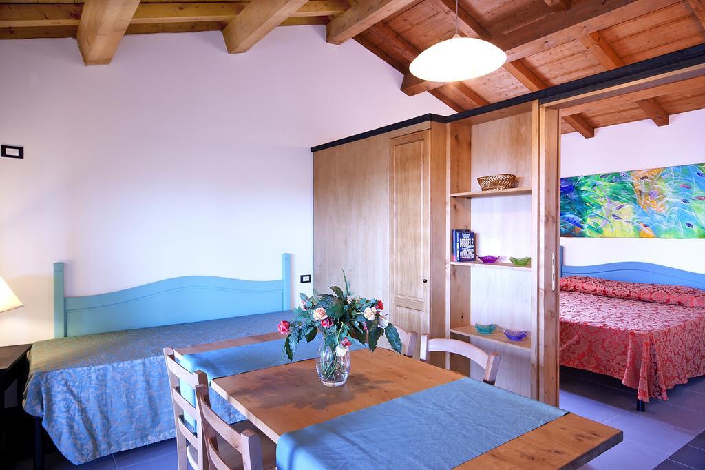 Il Borgo Centro Vacanze 구아르디스탈로 외부 사진